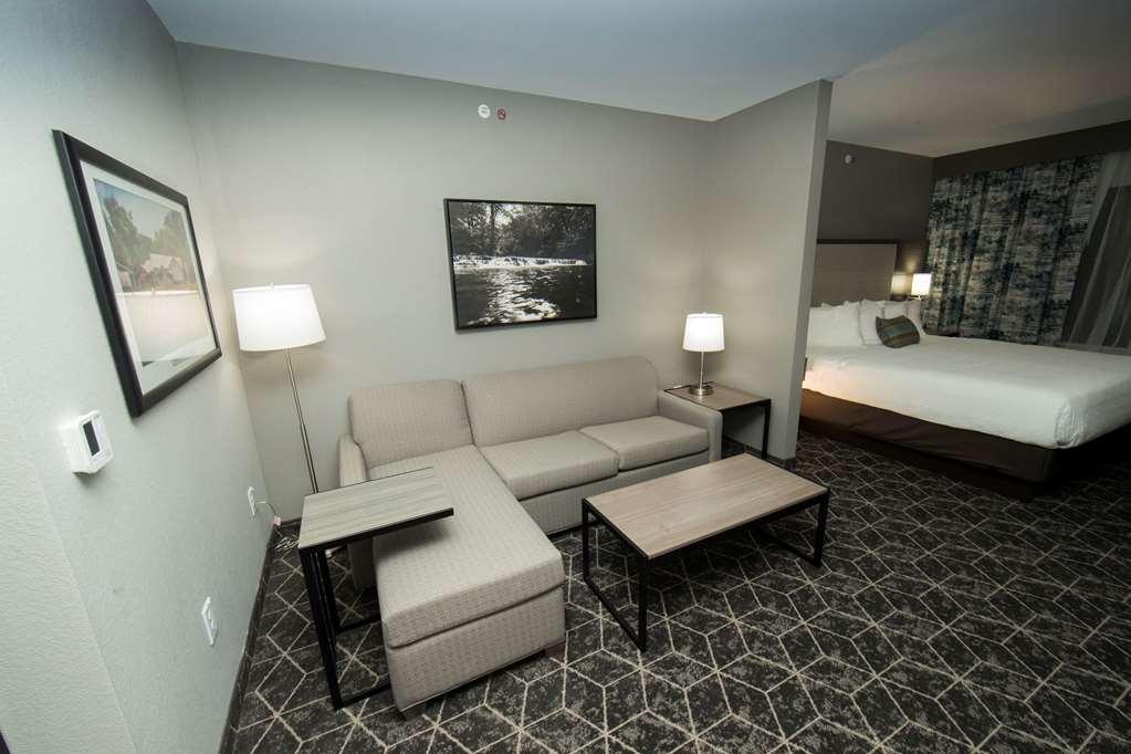 Best Western Plus Lawrenceburg Habitación foto