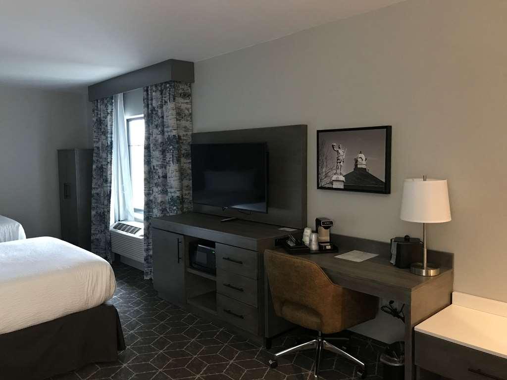 Best Western Plus Lawrenceburg Habitación foto