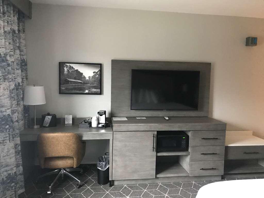 Best Western Plus Lawrenceburg Habitación foto